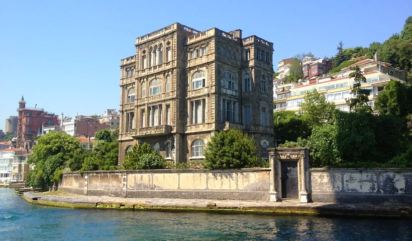 Zeki Paşa Yalısı Kimin